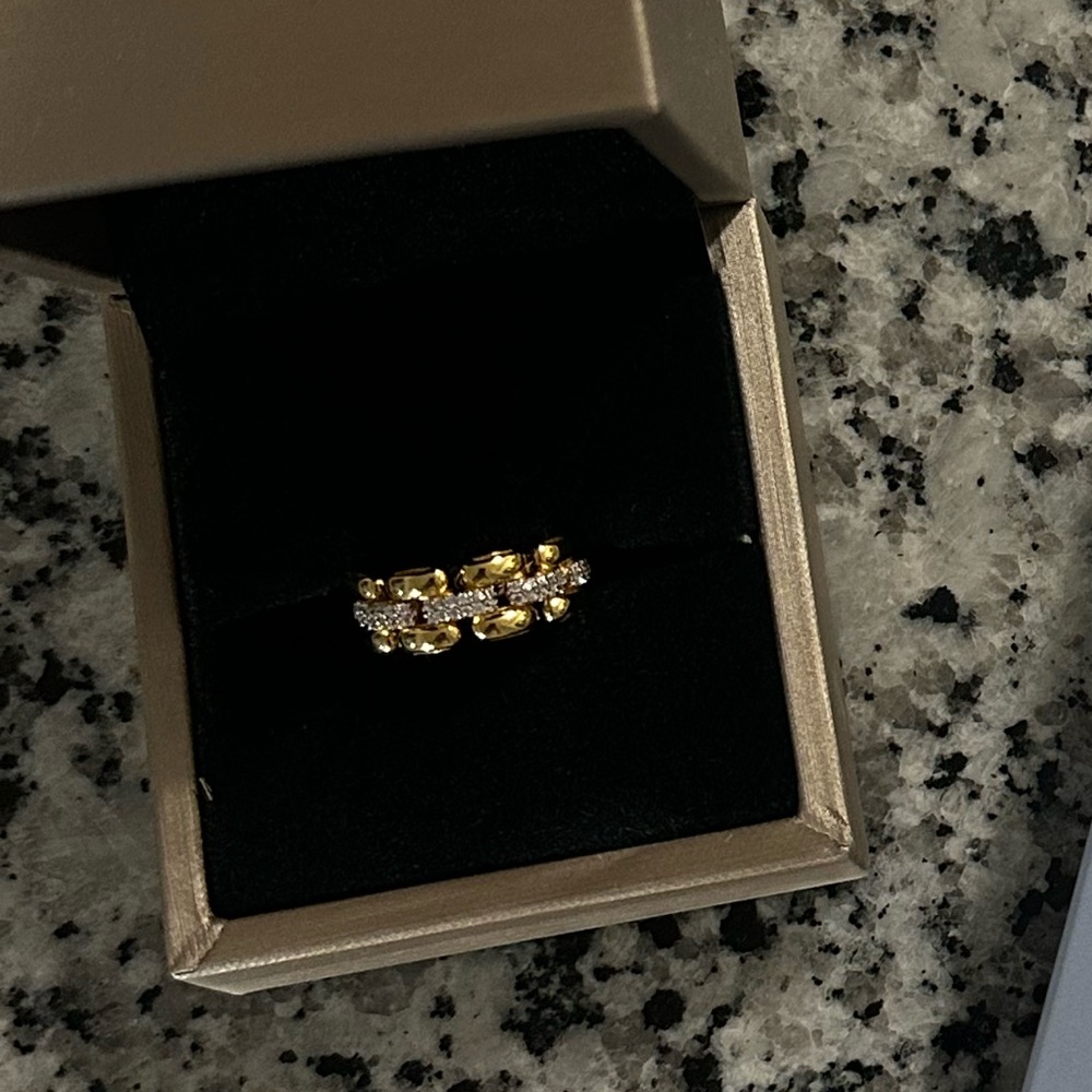 Yellow gold plated and faux diamonds ring